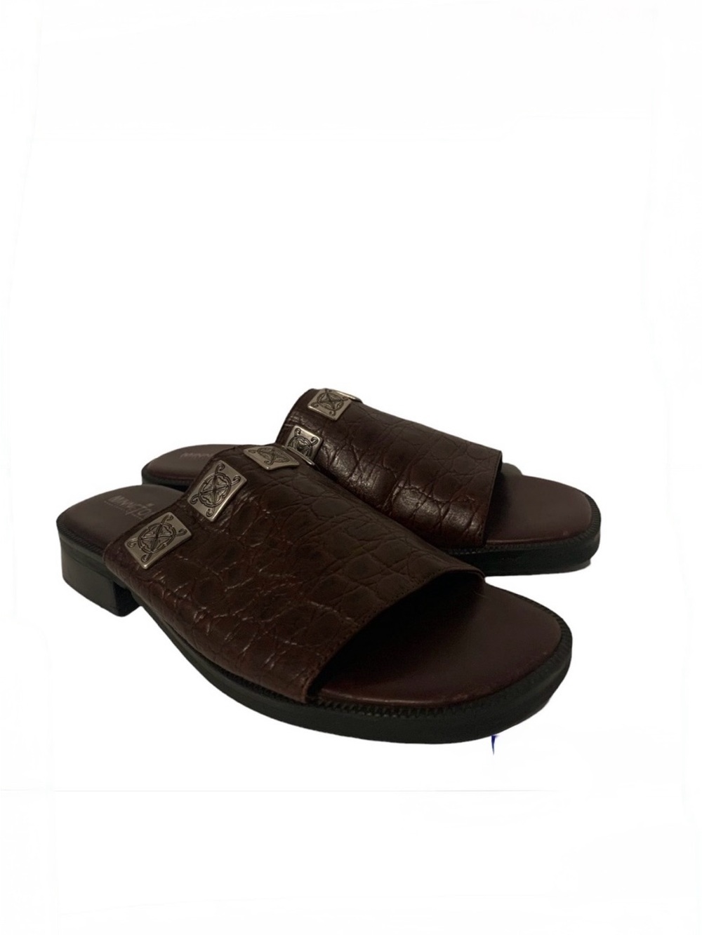 Minnetonka 8 5523 leather slide on sandals metal embossed pebbled heeled shoes